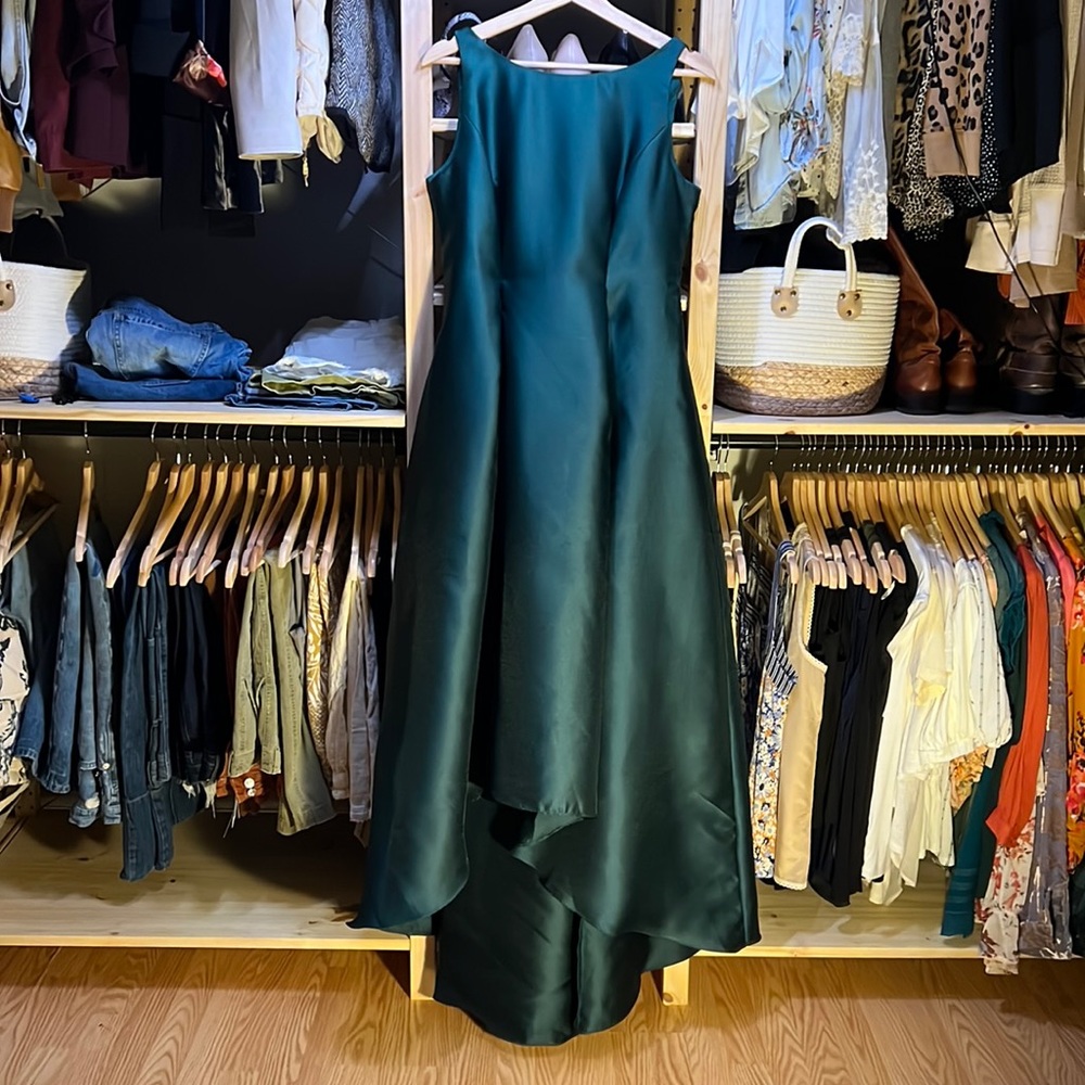 Adrianna Papell formal gown